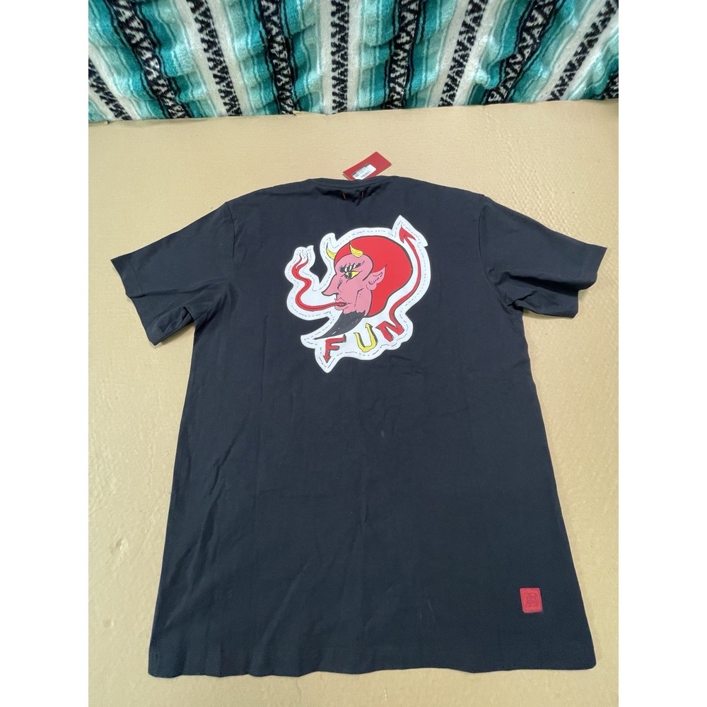 CLOT MENS TEE FUN!! Size L Large RED DEVIL BLUE DEVIL